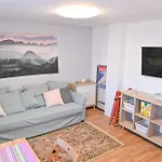 Comfortable 1-bedroom In - Close To Gondola By Flat Mаnаger Апартамент