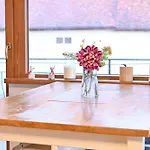 Апартамент Comfortable 1-bedroom In - Close To Gondola By Flat Mаnаger