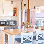 Апартамент Comfortable 1-bedroom In - Close To Gondola By Flat Mаnаger Банско