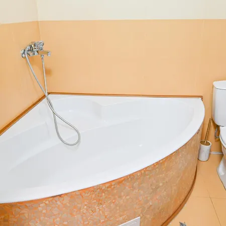 Comfortable 1-bedroom In - Close To Gondola By Flat Mаnаger Apartament *