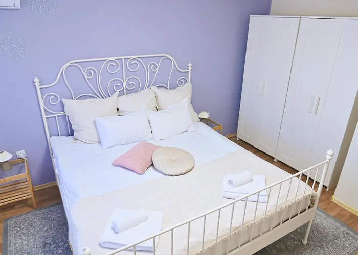 Comfortable 1-bedroom In - Close To Gondola By Flat Mаnаger